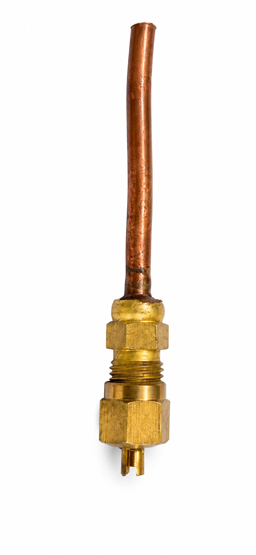 R,1 VÁLVULA GUSANILLO — Válvula gusanillo en bronce con tubo de cobre para carga y servicio en refrigeración.